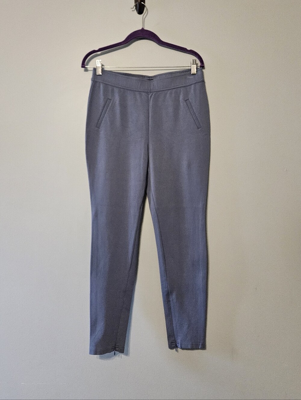nOir Slim Ankle Pants in Slate Blue